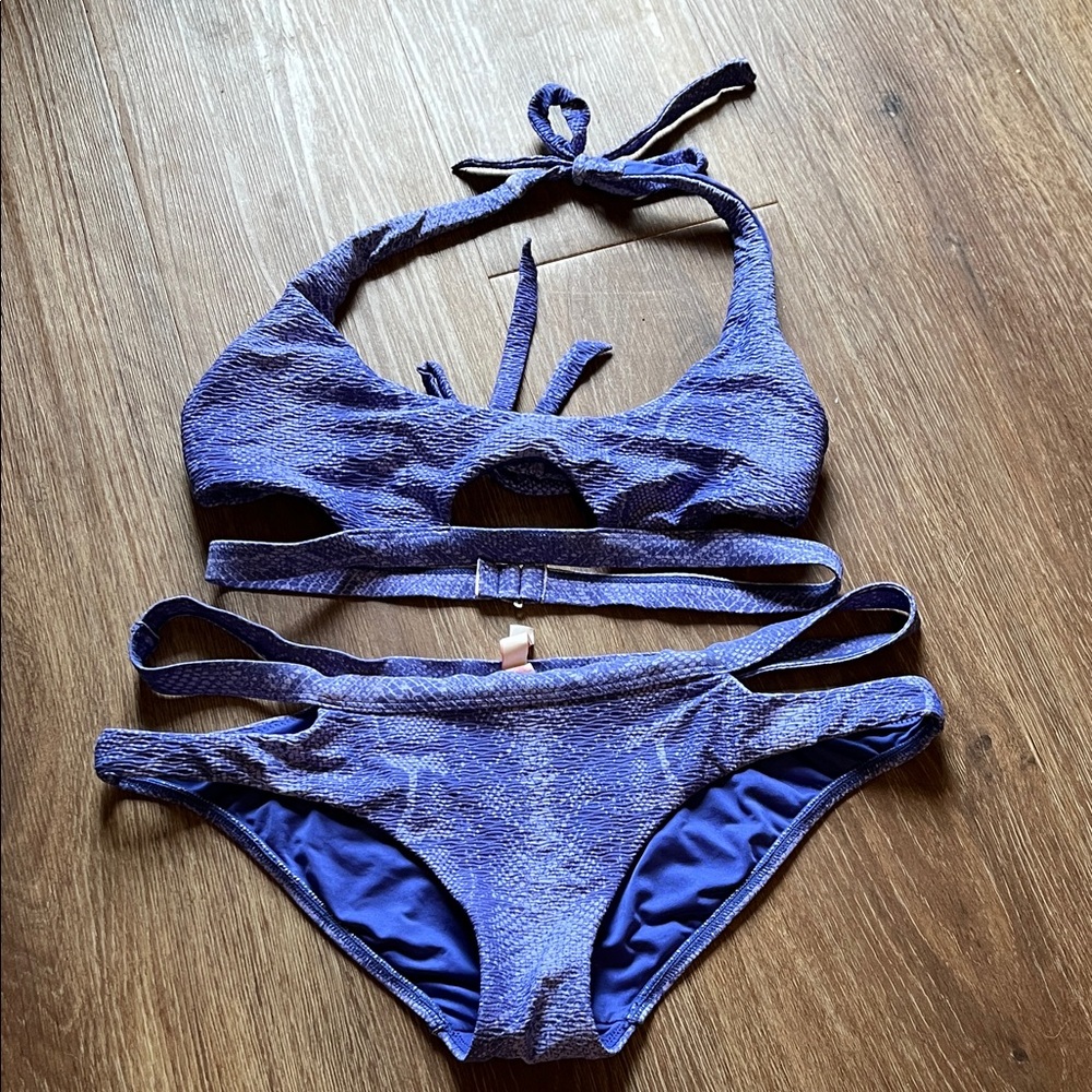 Stylish Purple Bikini Set Large bottoms Medium top